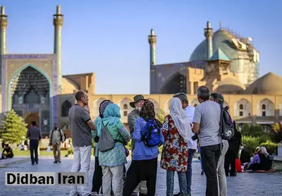 ضرغامی: آزادی مشروب برای توریست های روس صحت ندارد