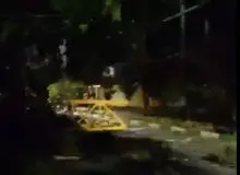 ببینید: سقوط جرثقیل ساختمانی در بلوار امین قم