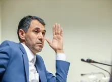 نماینده خواستار استیضاح وزیر صمت: دولت اراده‌ای برای تفکیک وزارتخانه ندارد