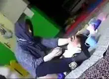 دلیل کودک آزاری در مهدکودک‌ها/ سازمان بهزیستی نیرو و نظارت کافی ندارد


