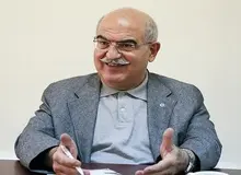 بهمن کشاورز: داخل خودرو حریم خصوصی است، مگر در موارد خاص
