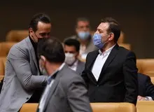 عزیزی خادم کیست؟