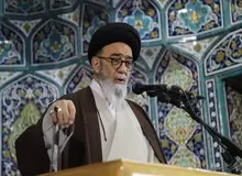 امام جمعه تبریز: هک سامانه سوخت اقدامی استیصالی و نشانه درماندگی دشمن است