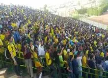 نفت آبادان به یک بازی بدون تماشاگر محکوم شد/ جلال حسینی تذکر گرفت