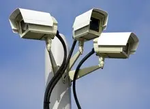 در کل کشور، حدود ۱۰۰ دوربین ثبت تخلف سالم داریم