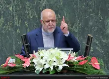 وزیر نفت: سطح ایمنی نسبت به حجم بالای کار پالایشگاه های کشور مطلوب است/ ایمنی پالایشگاه‌ها از طریق بیمه تامین شود 