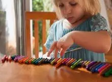 چرا اوتیسم دیرتشخیص‌داده‌شده با اوتیسم زودهنگام فرق دارد؟