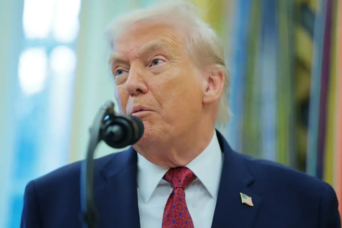 ترامپ: پیش از دیدار با زلنسکی گفت‌ وگوی سازنده‌ای با پوتین داشتم