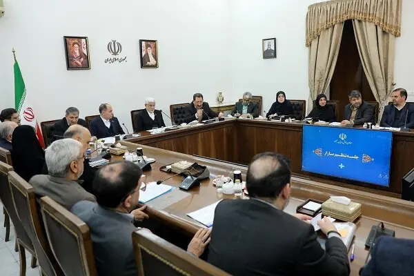 طرح پایداری قیمت کالاهای اساسی برای مهار نوسانات بازار تدوین می‌شود