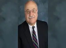 نادر انتصار استاد دانشگاه آلابامای جنوبی:  اروپا پادوی آمریکاست/ آمریکا فقط و فقط به تسلیم کامل ایران راضی می‌شود/ خیمه‌شب‌بازی با اروپا وقت کشی و خود گول زنی است