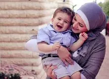 میانگین سن اولین فرزندآوری والدین ایرانی اعلام شد/ ۲۷.۴ سال برای مادران و ۳۲.۳ سال برای پدران 