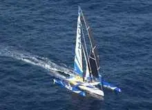 ثبت رکورد جدید قایقرانی دور دنیا در مدت 42 روز