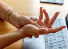 چرا مچ دست خواب می‌رود؟