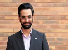 آذری جهرمی : اینترنت «استارلینک» قابل فیلتر شدن و ردیابی نیست/ نیازی به نصب آنتن‌های استارلینک در «همه» جا نیست