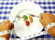 اختلال روانی در کمین افرادی که رژیم غذایی سخت می‌گیرند