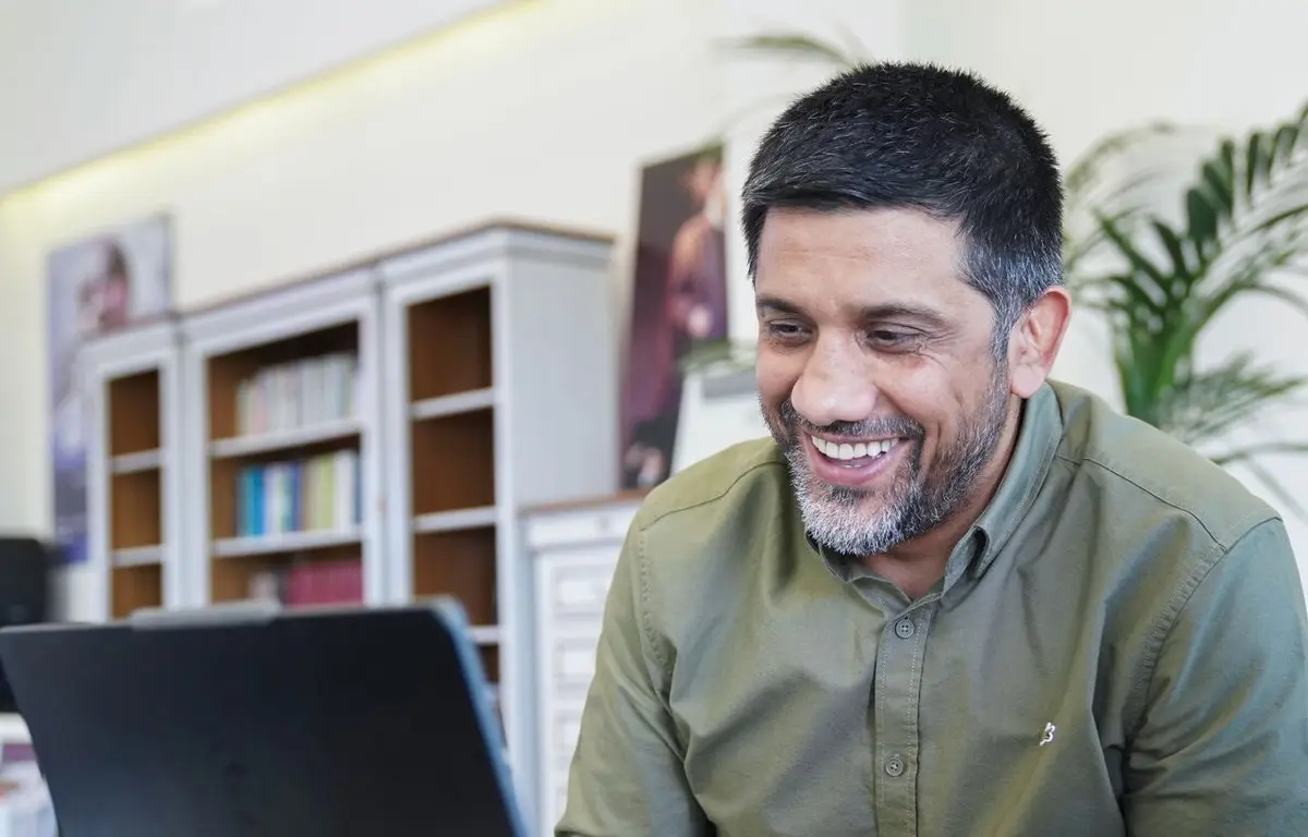 واکنش دبیر به مهاجرت معصومی؛ همه زورم را می‌زنم که او از ایران نرود!