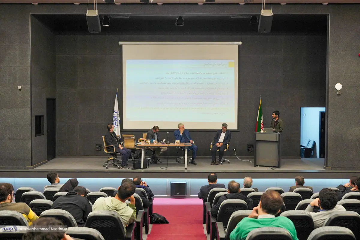 ۷۵ سال آزمون و خطا در قیمت بنزین/ چرا شوک قیمتی همیشه شکست خورده است؟