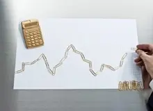 چرا قیمت سکه حباب دارد؟