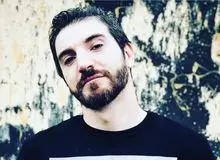 شهادت گرافیست مطبوعاتی کشور در پی حمله اسرائیل 