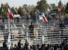 آتش نشانان حادثه پلاسکو در بهشت زهرا آرام گرفتند