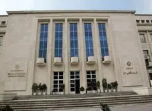 باید منتظر کسری بودجه ۲۰۰ هزار میلیاردی باشیم/  وزارت اقتصاد نتوانست لوایح مالیاتی را به بودجه برساند