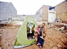 وضعیت خوی، ۸۲ روز پس از زمین لرزه / تعداد بالای زلزله‌زده‌های چادرنشین / رهن ۱۰ میلیونی به ۸۰ میلیون رسیده