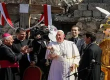 پاپ در میان ویرانه‌های موصل+تصاویر 