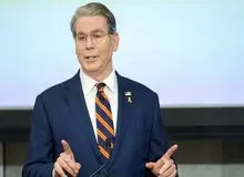 وزیر خزانه‌داری آمریکا: افزایش عبور کشتی‌ها از تنگه هرمز، پس از امضای توافقات تجاری جداگانه با ایران صورت گرفته