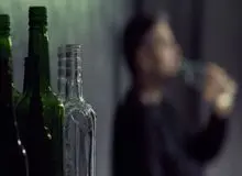 کرونا و الکل برای کشتن مردم در ایران رقابت می‌کنند/ تهران صدرنشین تلفات