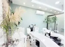 تبلیغ کلینیک زیبایی متخلف توسط یک نماینده مجلس