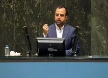 وزیر اقتصاد در آستانه استیضاح