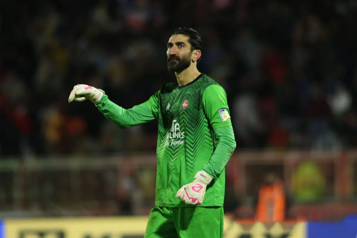 سنگ تمام بیرانوند برای زنوزی؛ کاش گریه شما را نمی‌دیدم!+عکس 