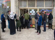 روح الله متفکرآزاد:  افزایش قیمت نان در آستانه انتخابات مشکوک است