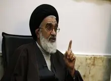 امام‌جمعه قم: در مورد تفکر و خط فکری باید افرادی مانند آیت‌الله مصباح یزدی الگوی ما باشند 