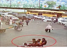 پلیس در تعقیب موتورسواری که طلبه مشهدی را پشت فرمان پیکانش کشت
