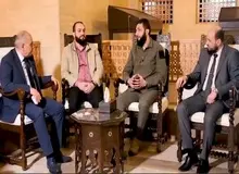 دیدار جولانی با نخست‌وزیر دولت سابق برای هماهنگی انتقال قدرت در سوریه+فیلم