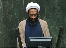 استیضاح وزیر اقتصاد به ۱۰۰ امضا رسید