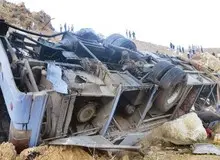 روی سنگ قبرشان بنویسید شهید/ گفت‌وگو با خانواده‌ سربازان پادگان ۰۵ کرمان که در واژگونی اتوبوس کشته‌شدند
