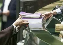 سخنگوی کمیسیون تلفیق بودجه: سه‌شنبه، درباره کلیات لایحه بودجه ۱۴۰۰ رای‌گیری می‌شود / نوبخت، دژپسند و همتی میهمان جلسه روز شنبه کمیسیون
