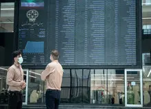 سقوط ۲۲هزار و ۲۸۰واحدی شاخص بورس+۳۳۷نماد منفی شدند