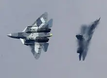 فیلم/ تصاویری از اقدام جنگنده روسیه به رهگیری بمب افکن B-52 آمریکا بر فراز دریای سیاه