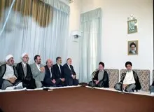 روایت هاشمی رفسنجانی از ناراحتی خاتمی از رهبری و راضی نشدن رهبری به دادن بیانیه‌ای درمورد خودکشی سعید امامی