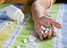 دختر و پسر به هم قول دادند به خاطر مخالفت خانواده ها با ازدواج شان خودکشی کنند/دختر سر قولش ماند،پسر پشیمان شد
