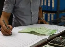 غضنفرآبادی: کمیسیون قضایی مجلس به مشکلات روند نقل‌وانتقال سند خودرو ورود پیدا می کند
