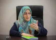 روایت آذر منصوری از دیدار با رییس جمهوری/ روحانی گفت تقریباً نصف اختیاراتی که باید در دستان دولت باشد، نیست