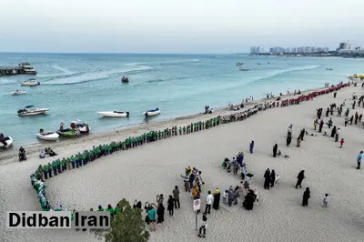 تشکیل زنجیره انسانی توسط بسیجیان و نیروهای انقلابی مازندران در حمایت از حمله به اسرائیل