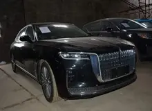 خودروهای لوکس در پارکینگ کاخ بشار اسد + فیلم