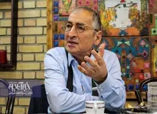 زیباکلام: مگر درکشورهایی که فسادمالی نیست، کسی را اعدام کرده اند؟
