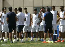 فرهاد مجیدی دو استقلالی را اخراج کرد
