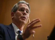 اسکات بسنت وزیر خزانه‌داری دولت ترامپ شد